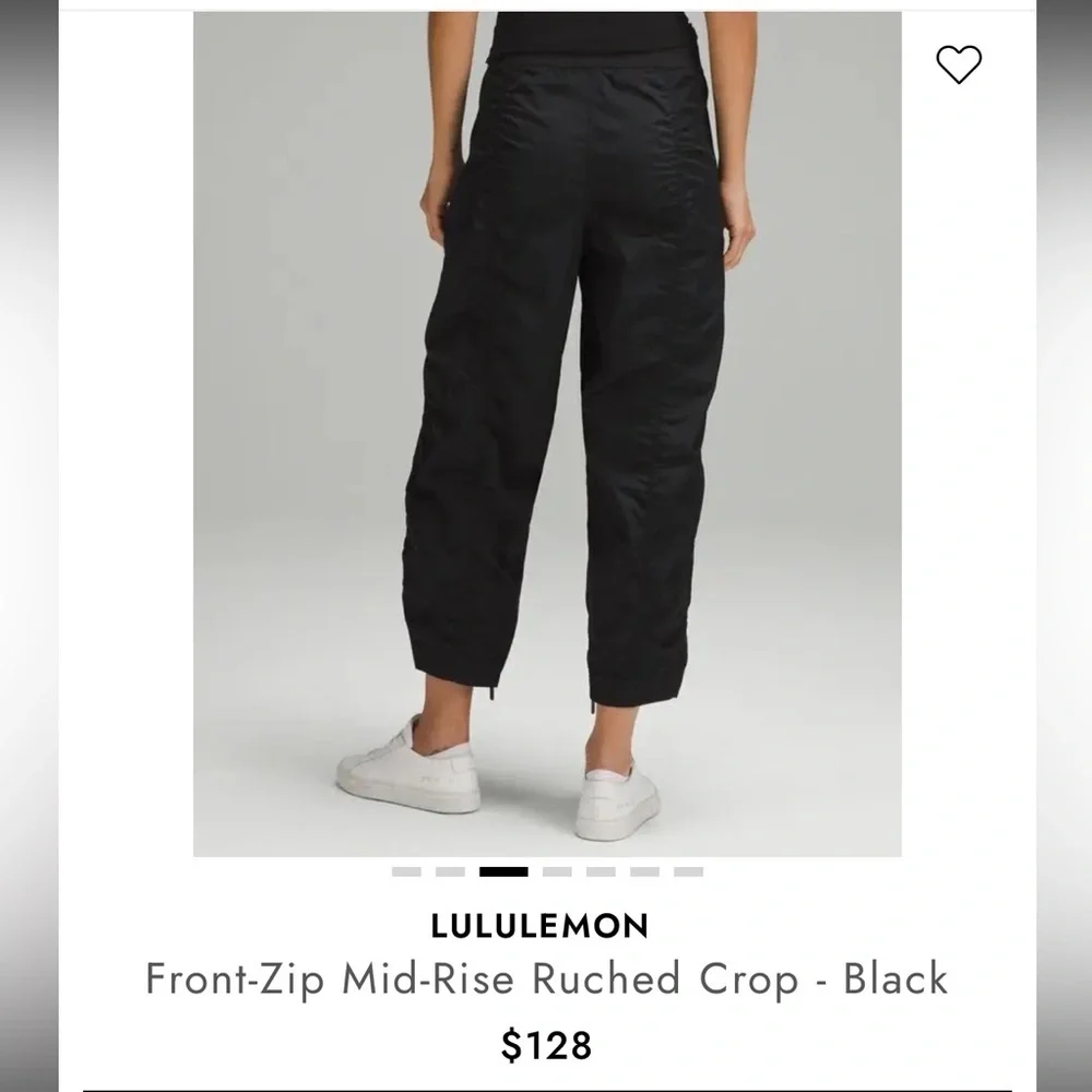 LULULEMON black relaxed fit pants Front Zip Mid Rise Ruched Crop size 10